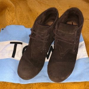 TOMS Original Desert Wedge in Brown SZ 7.5